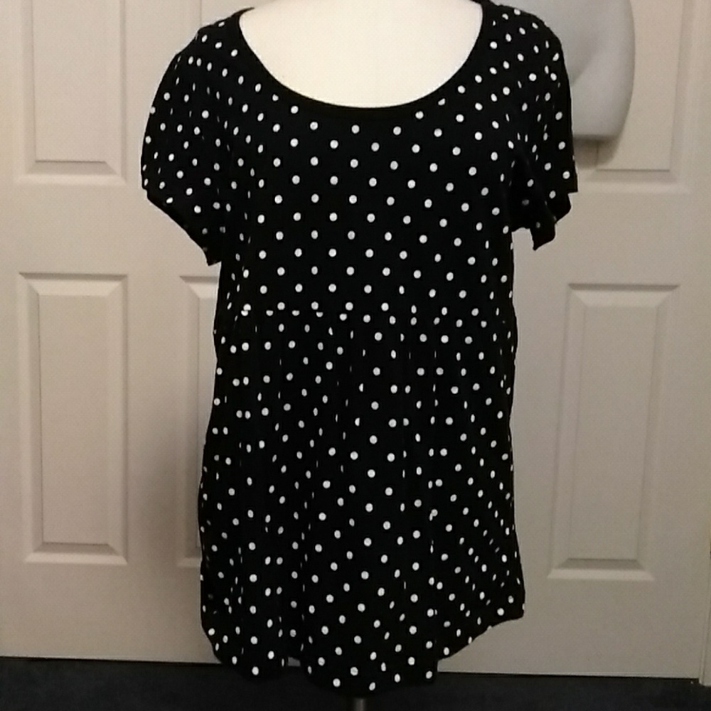Black & White Top